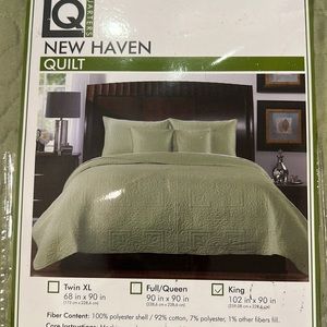 New Haven quilt & one sham